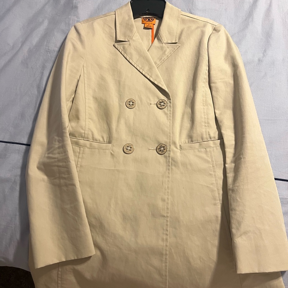 Elegant Cream Double-Breasted Women's Coat
